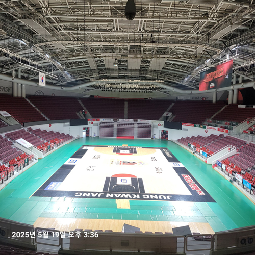 001-02.jpg